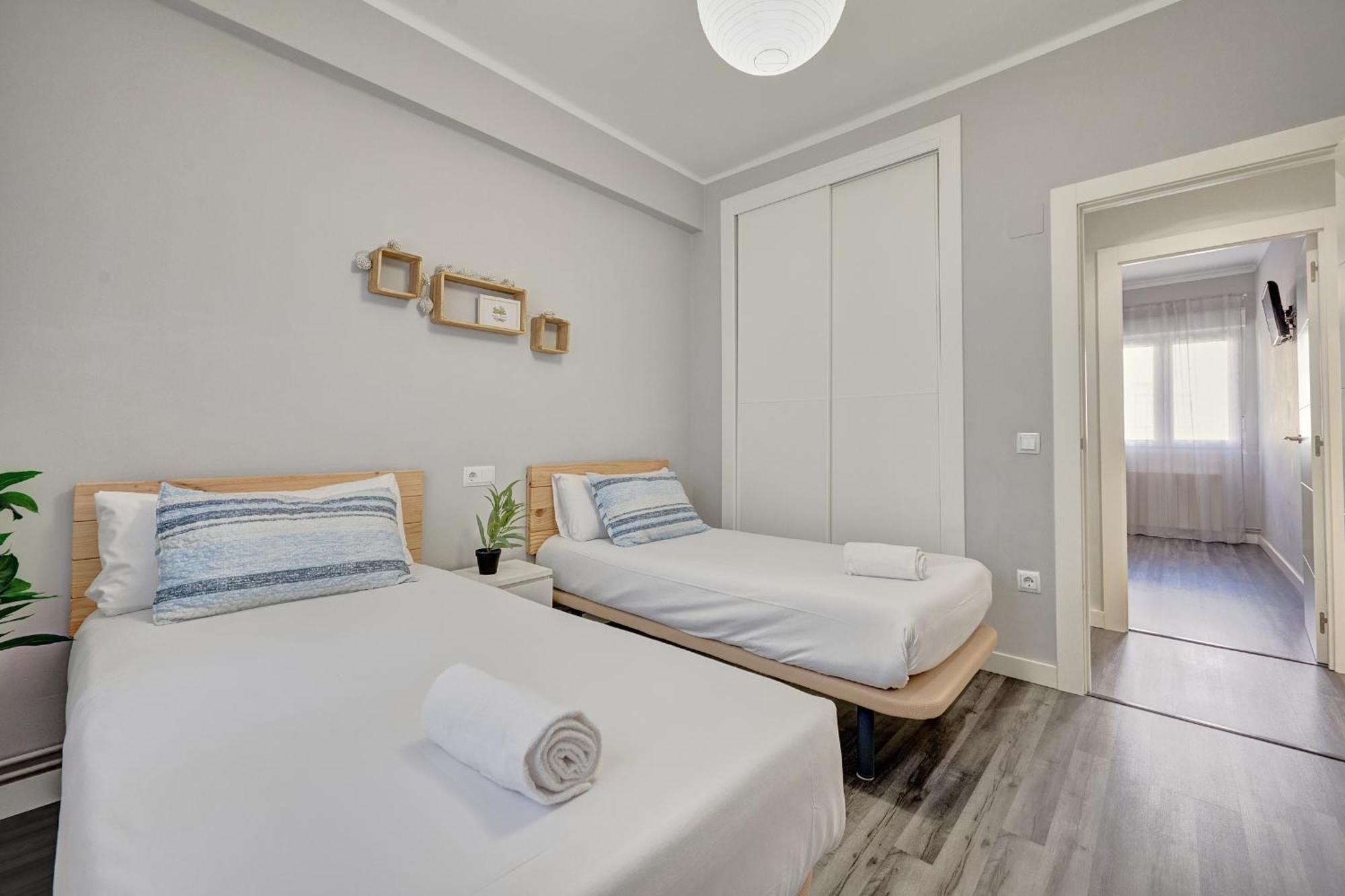 Mugica - Gran Via Apartment Logrono Exterior photo
