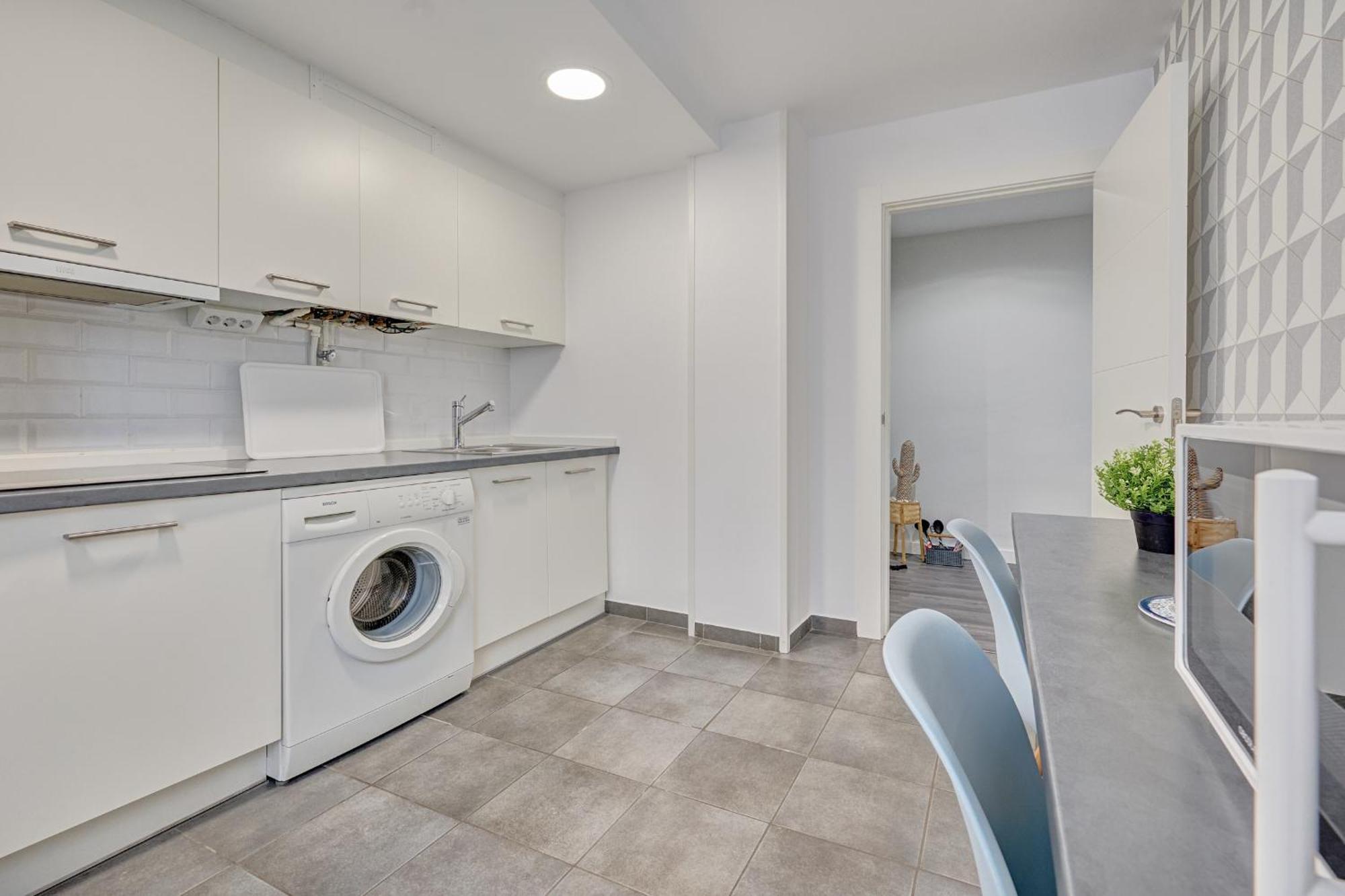 Mugica - Gran Via Apartment Logrono Exterior photo